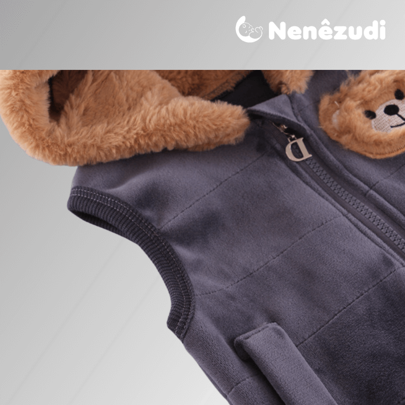 Conjunto Baby Urso Nenêzudi™ + Colete BRINDE